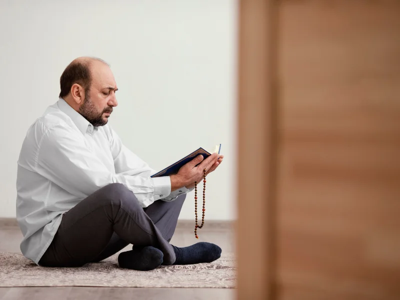 The Role of Duas in Strengthening Faith in Daily Life