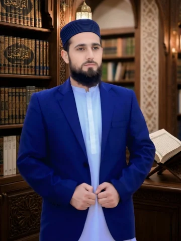 Sadiq-ur-Rehman Ijazah certified Quran tutor in traditional attire standing in library with Islamic books